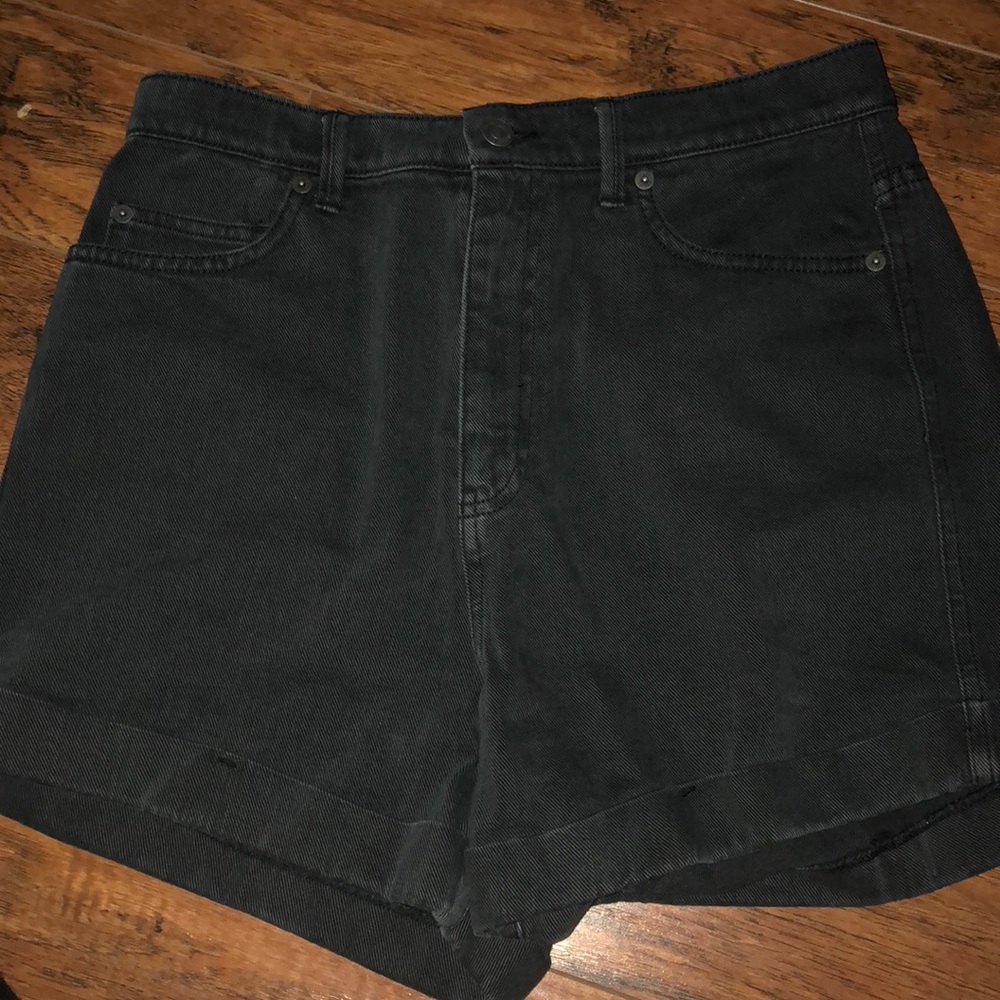 NWOT Gap high rise short